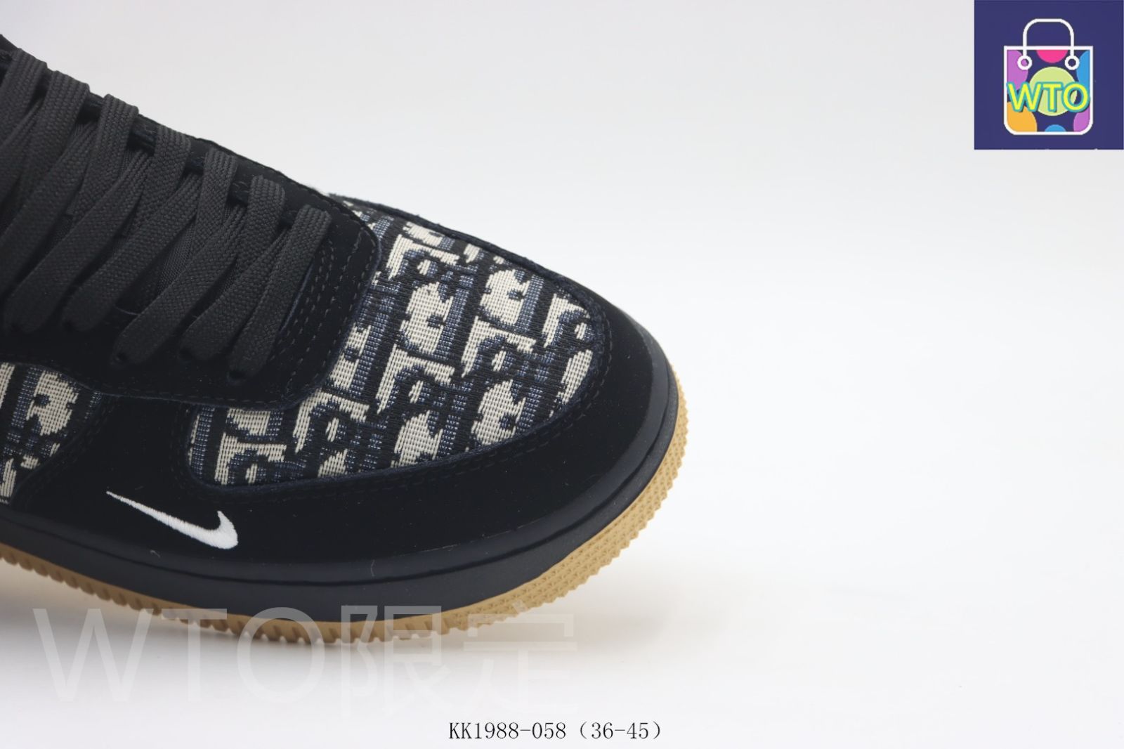  今日 ナイキのスケートシューズ 黒と茶色 KK 1988 - 058-WTO輸入2 スニーカー キッズシューズ