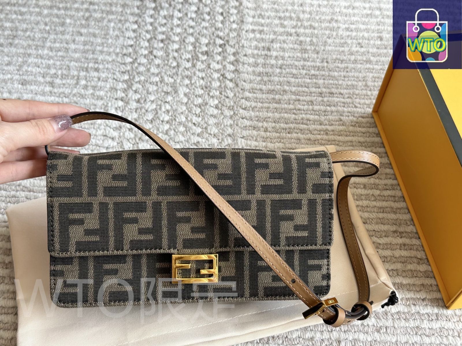 今日WTO】Stylish Fendi 2025 New Underarm Bag-WTO輸入2-BVX52