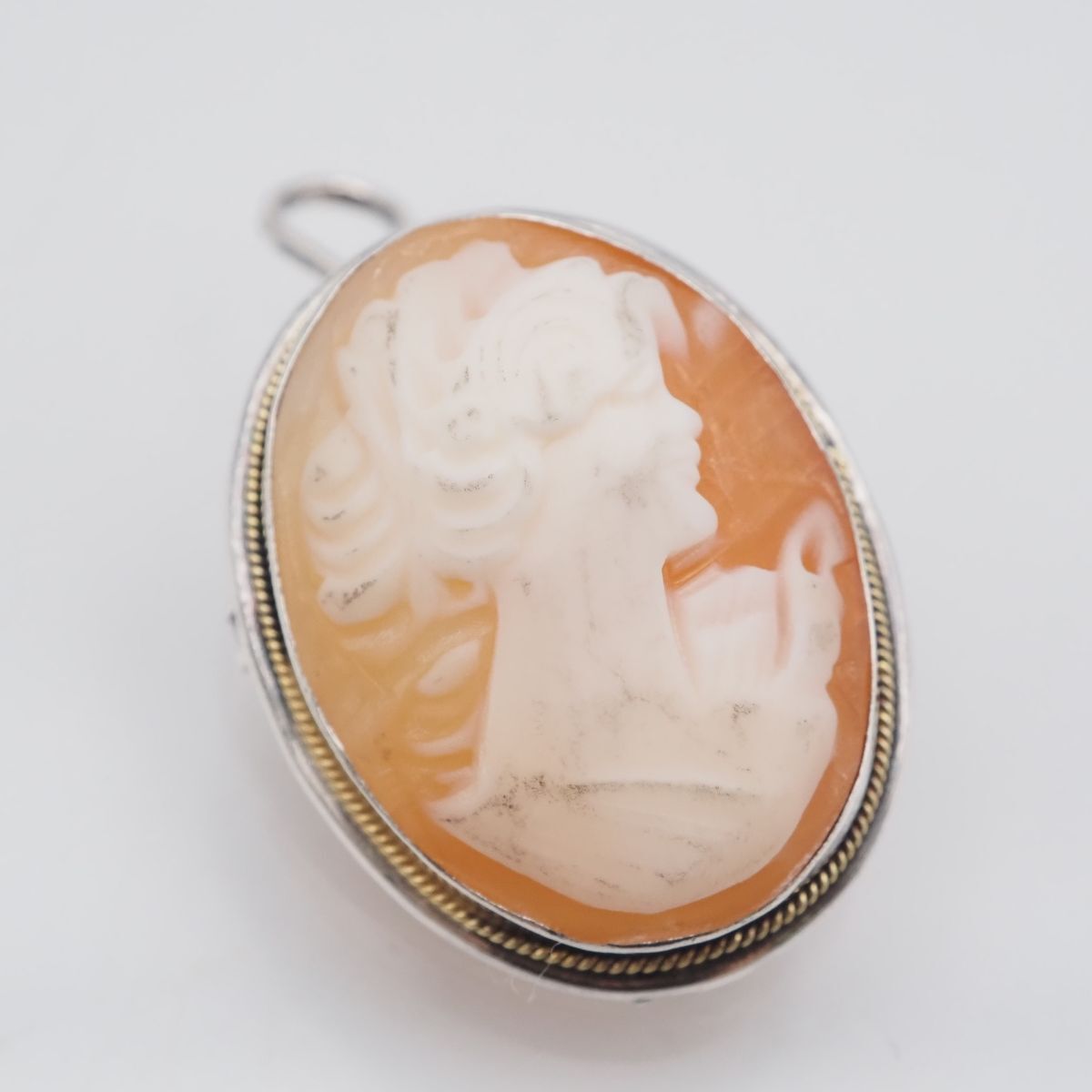 F984 シェルカメオ 作家サイン有 800刻印 ブローチ 女性横顔