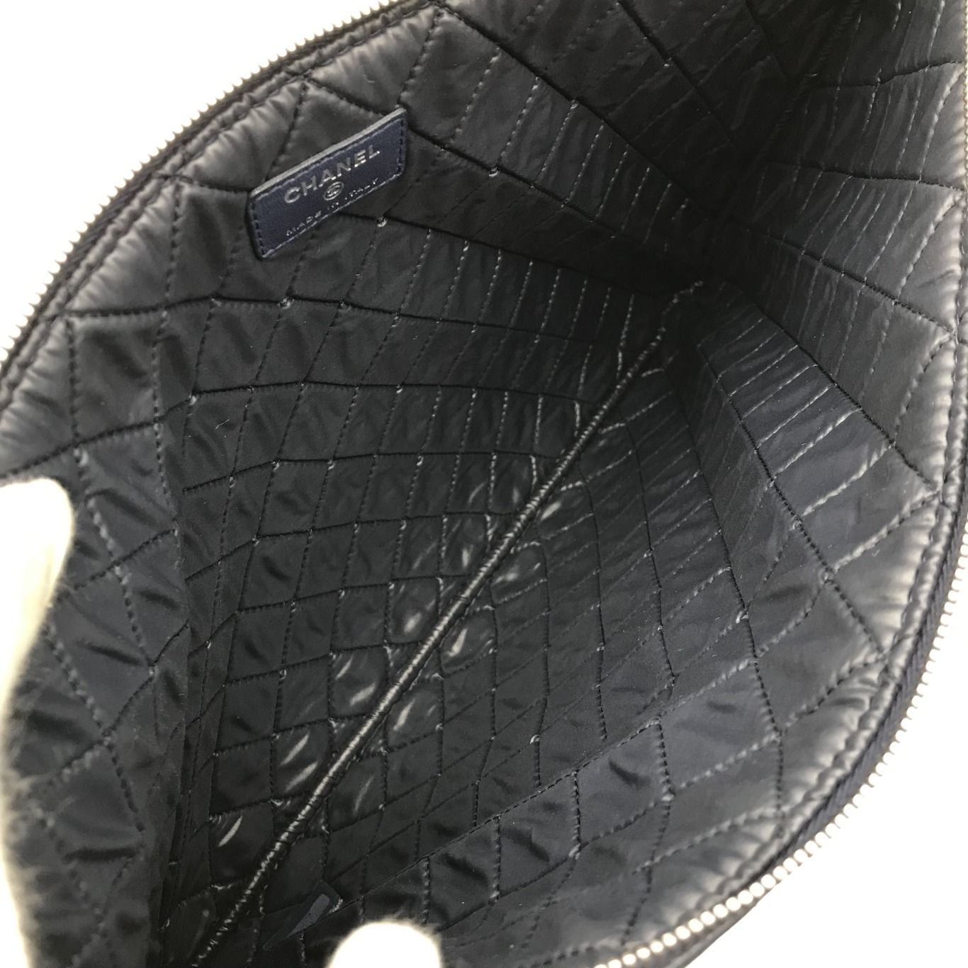 CHANEL シャネル マトラッセ ラムスキン クラッチバッグ ココマーク CHANEL - 展示品 CHANEL シャネル ココマーク マトラッセ カメリア