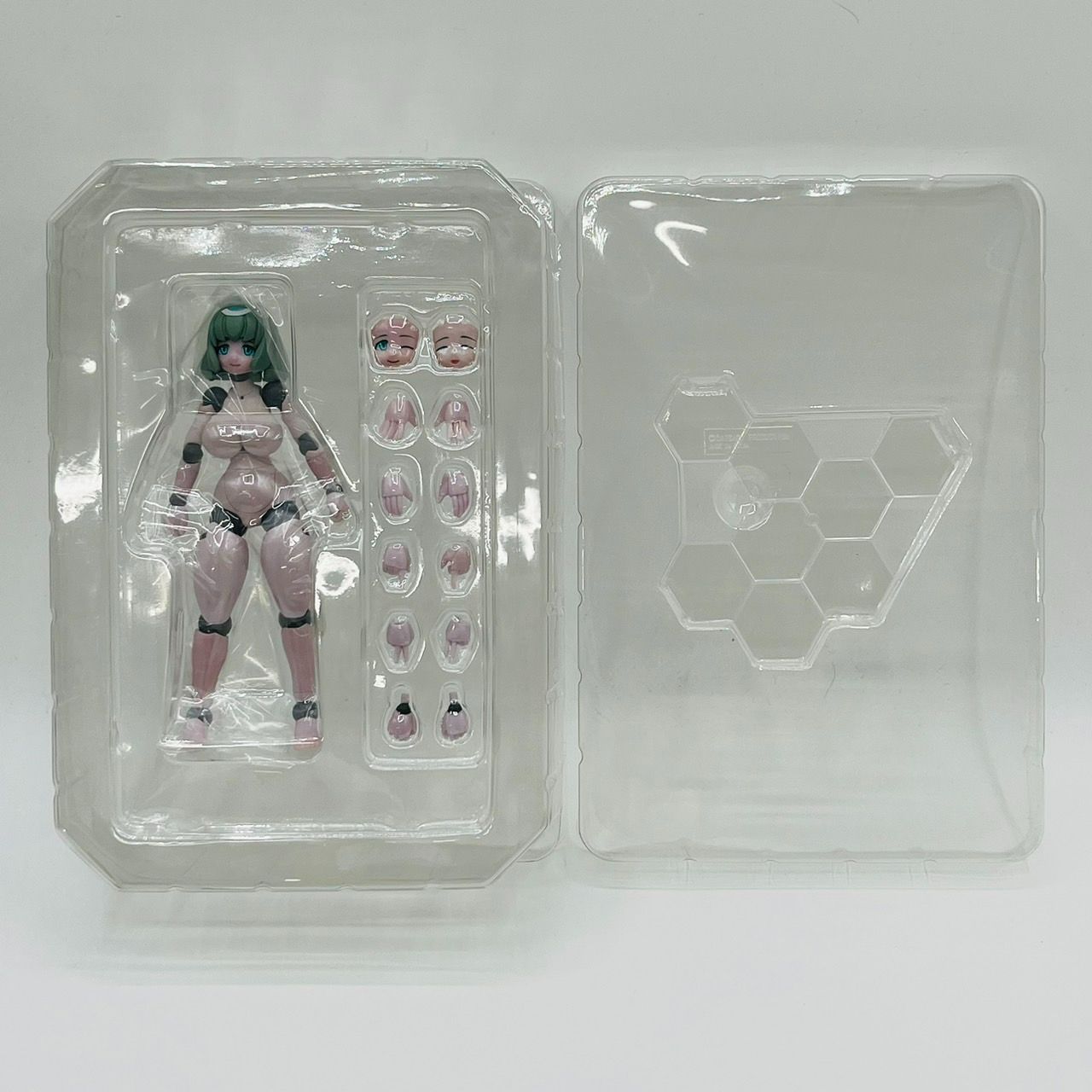 ポリニアン FLL イアンナ フィギュア ダイバディ プロダクション