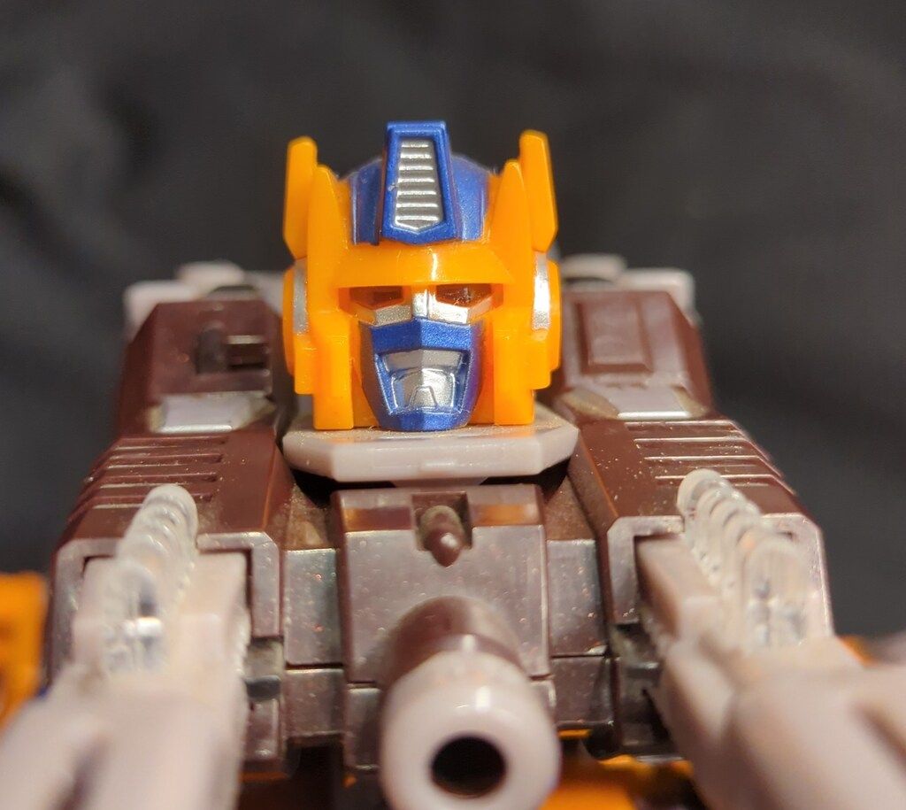 パワードコンボイ