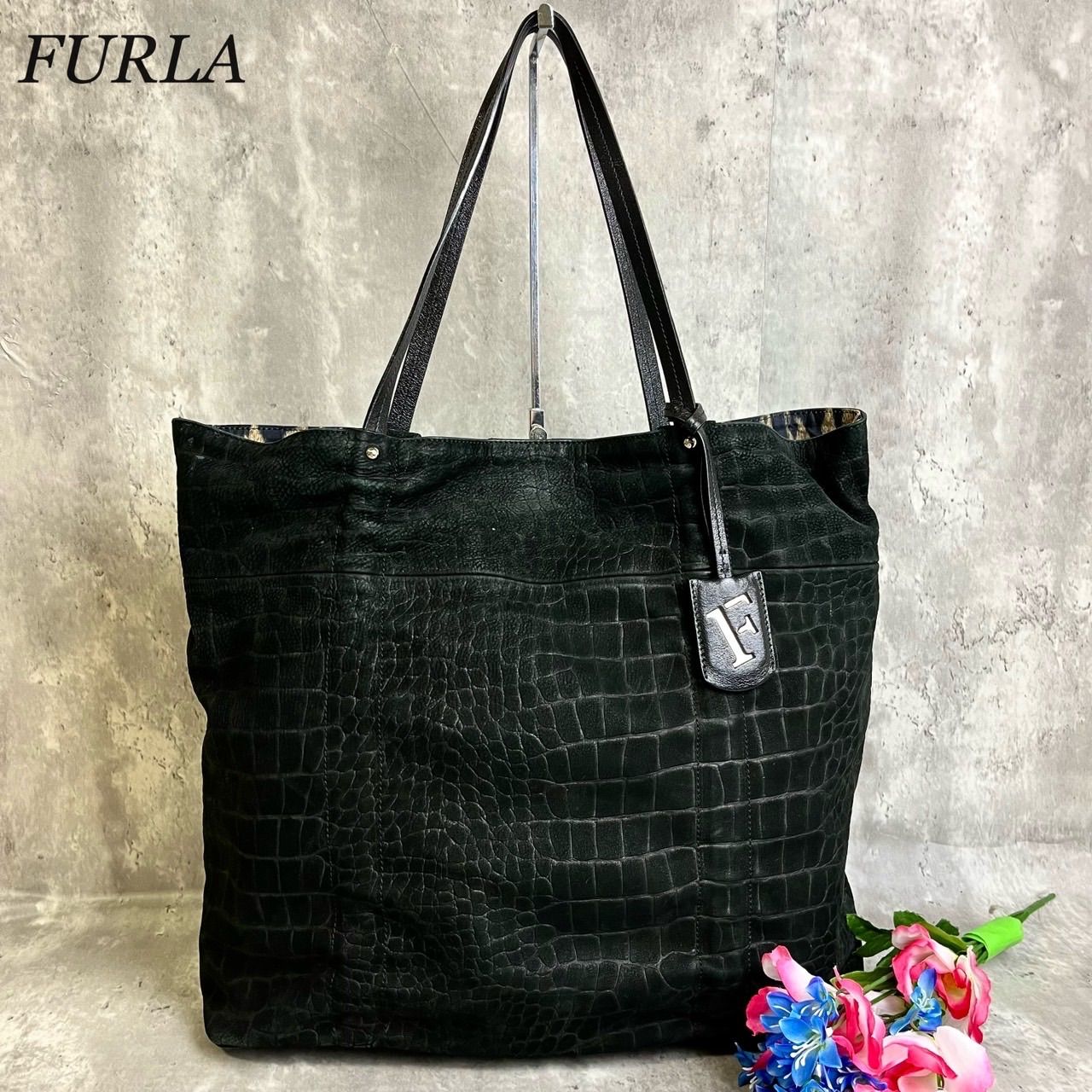 FURLA トートバッグ クロコ型押し レザー ブラック チャーム