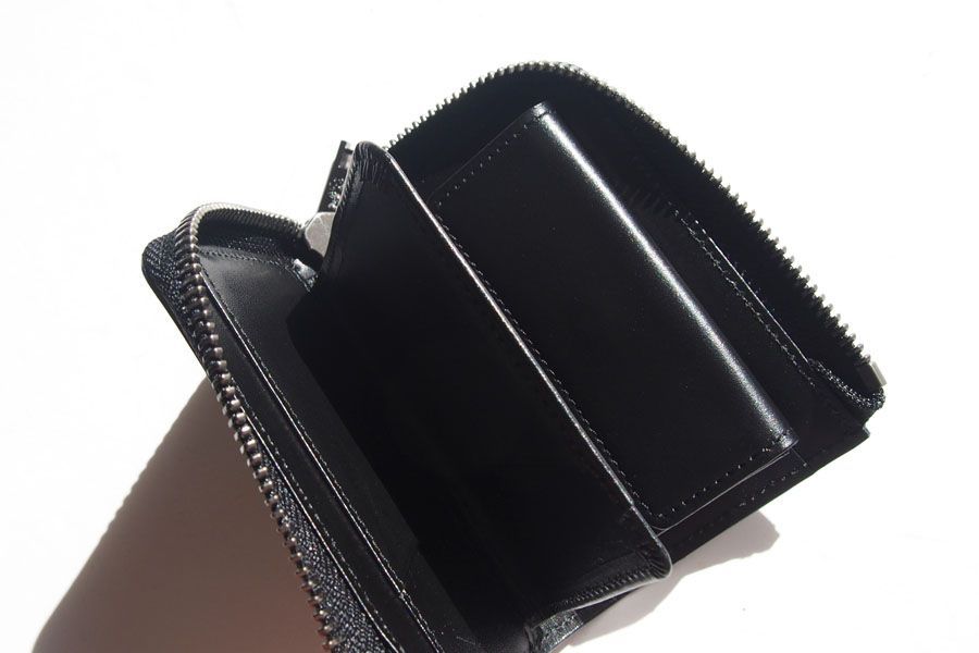 新品｜未使用｜ドゥベージュ｜エクラ｜小銭入れ付き財布｜ネイビー