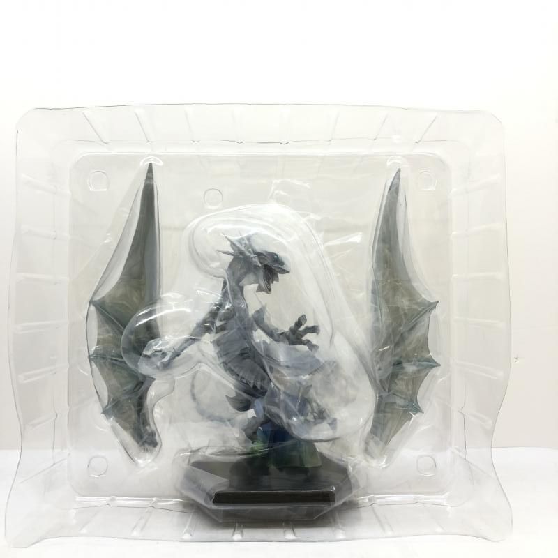 青眼の白龍 holographic edition メガハウス 滅びのバースト・ストリーム！「遊戯王」から「青眼の白龍」が彩色を一
