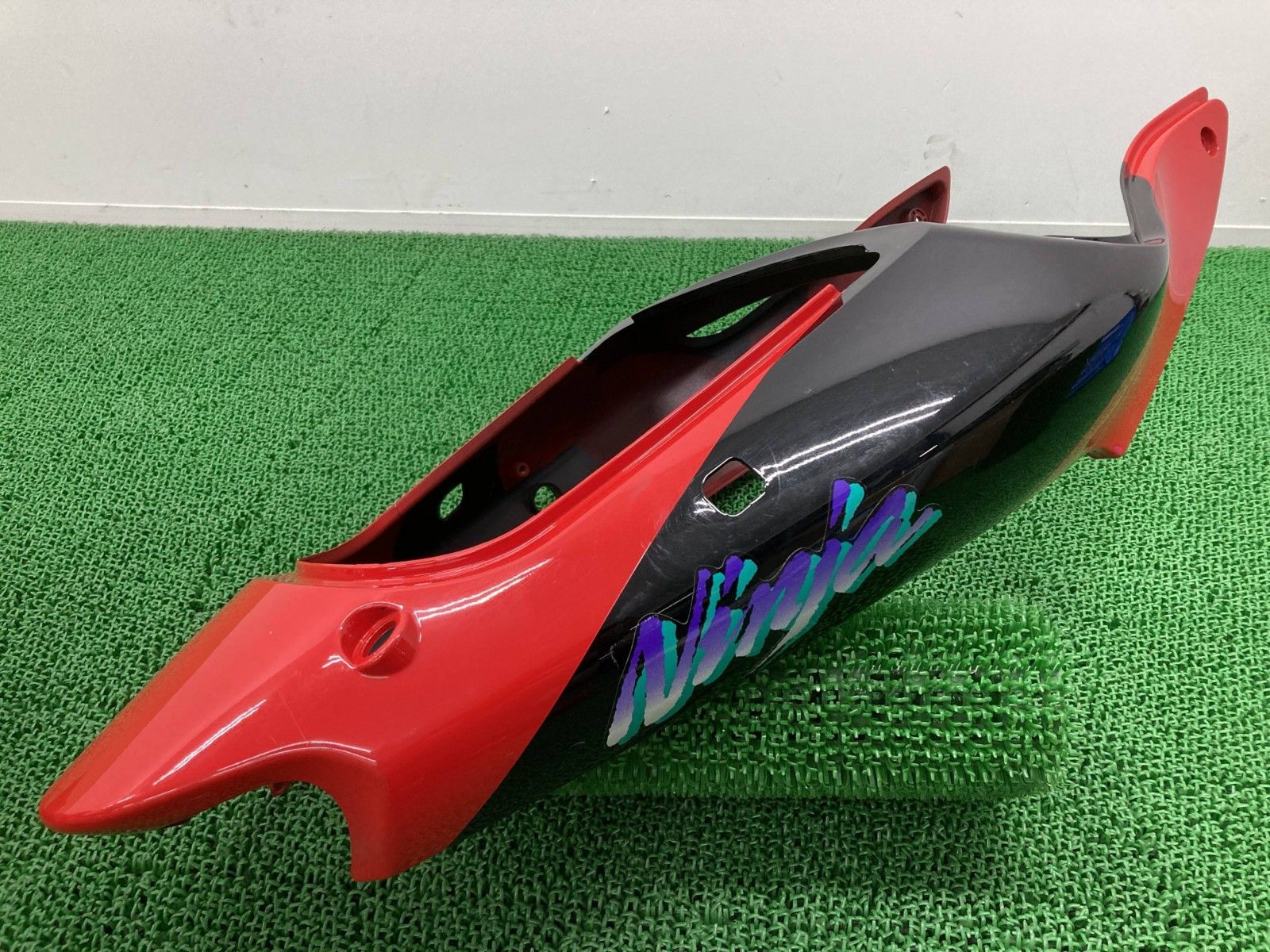 ZX-6R テールカウル 黒|赤 36001-1601 カワサキ 純正 バイク 部品 ZX600J ニンジャ シートカウル ペイント素材に 品薄 oH