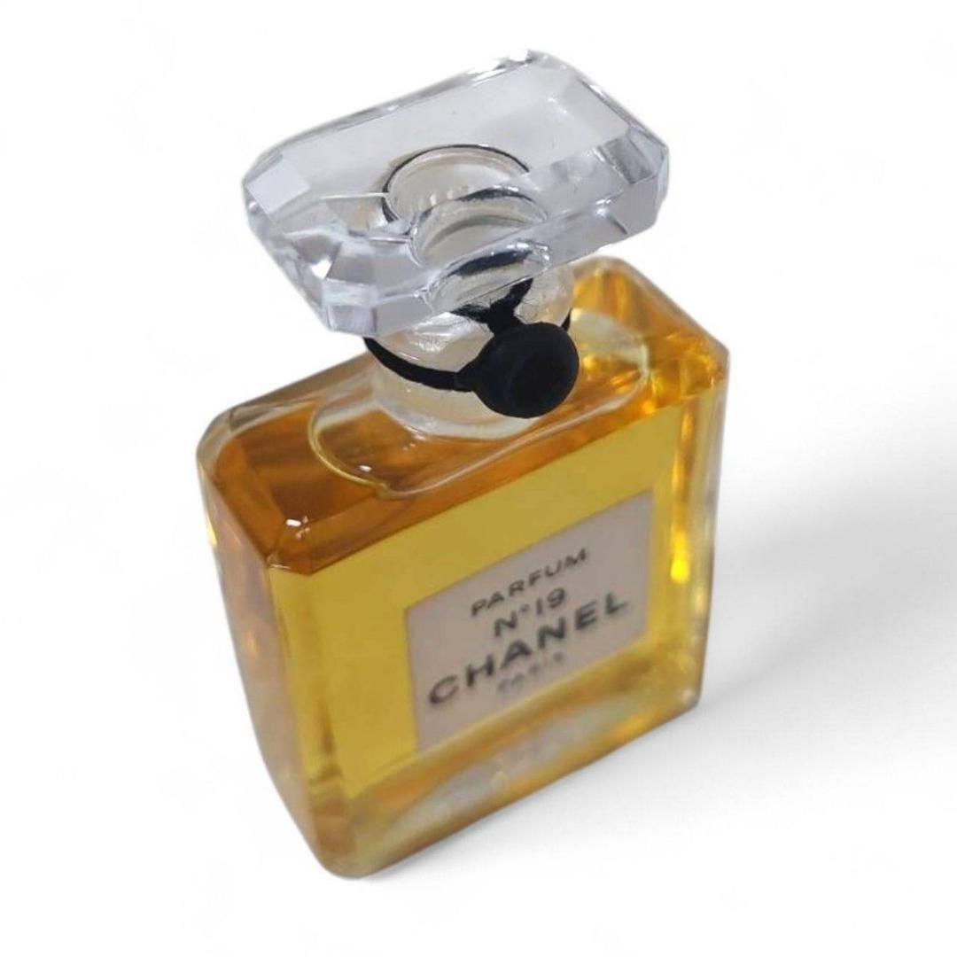 未使用 CHANEL シャネル パルファム No19 ミニ香水 ボトル