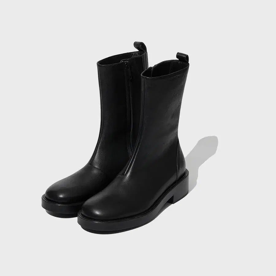 COURREGES boots