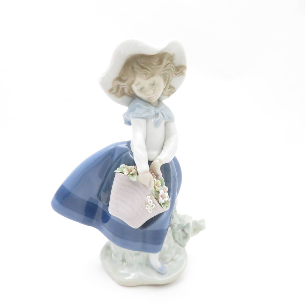 【美品】リヤドロ GRACE AND BEAUTY セビリアの娘 (Metallic) | リヤドロ公式オンライン