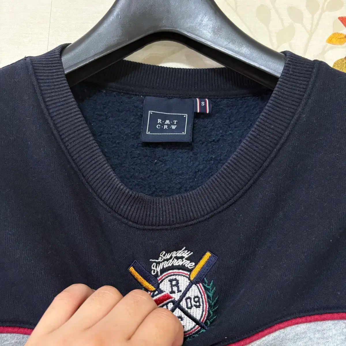 欲しいモノを一括サーチ。 ROMANTIC CROWN ロマンティッククラウン スウェット Tシャツ 1 1 定番人気。