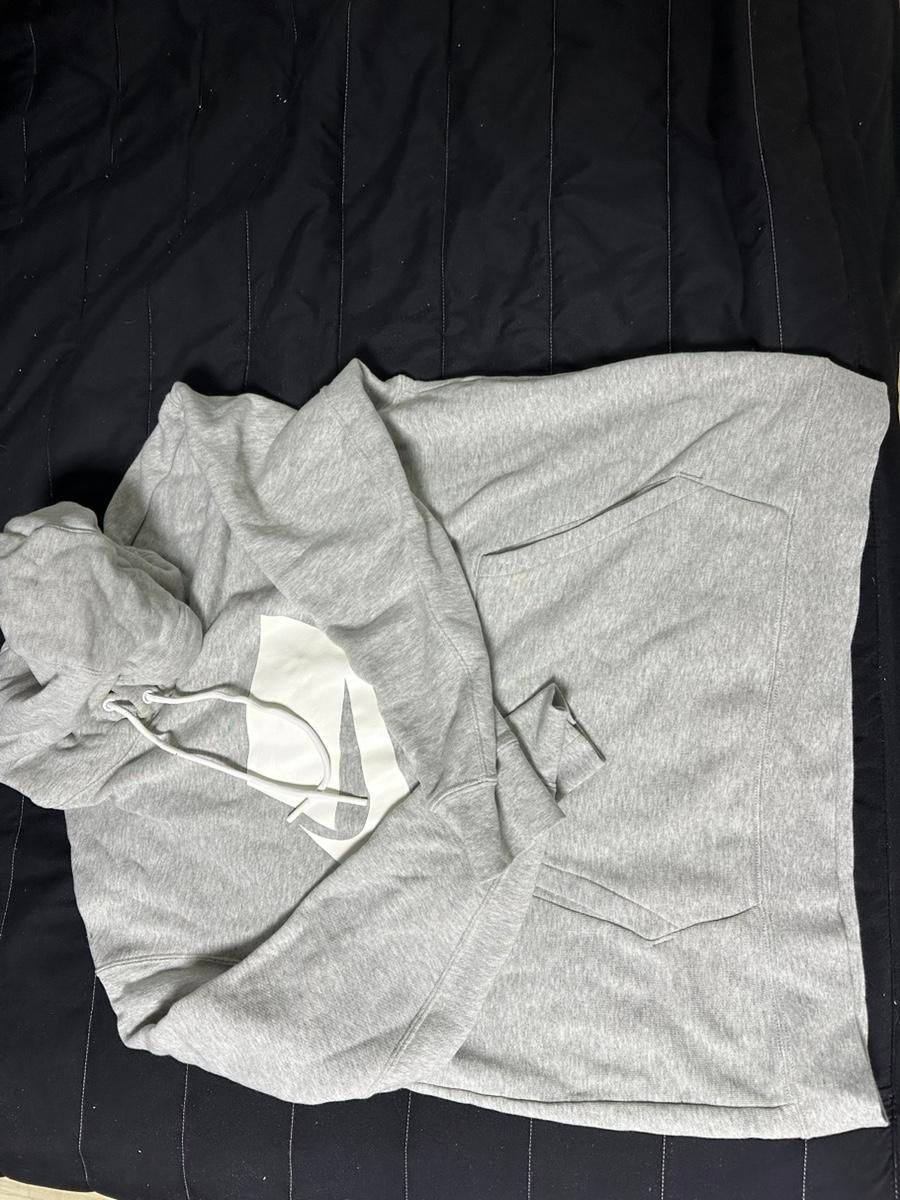 【Bunjang商品韓国直送】Nike(ナイキ） フード付きTシャツ xl