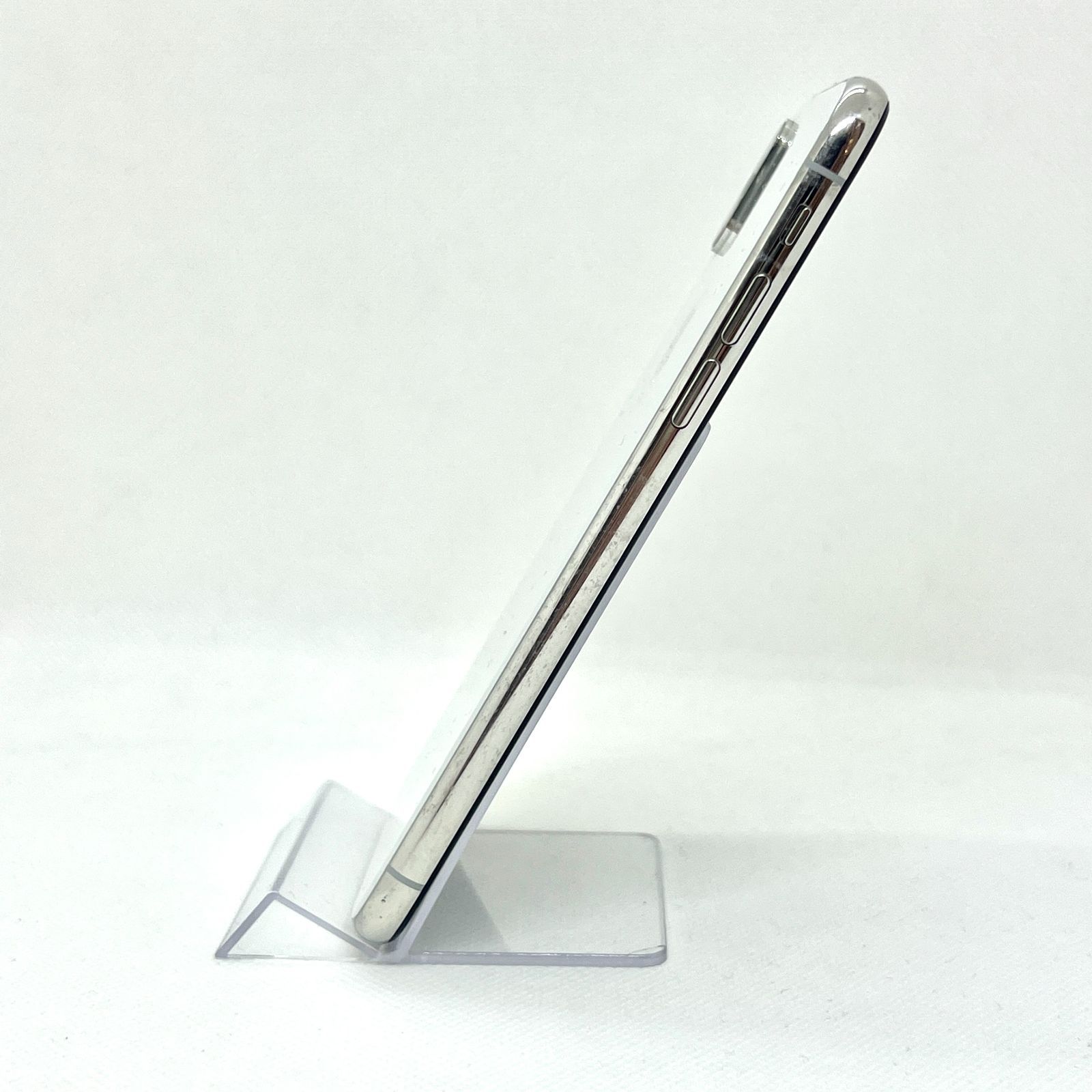 並品】【純正バッテリー86%】 iPhone X 64GB シルバー 9551 SIM