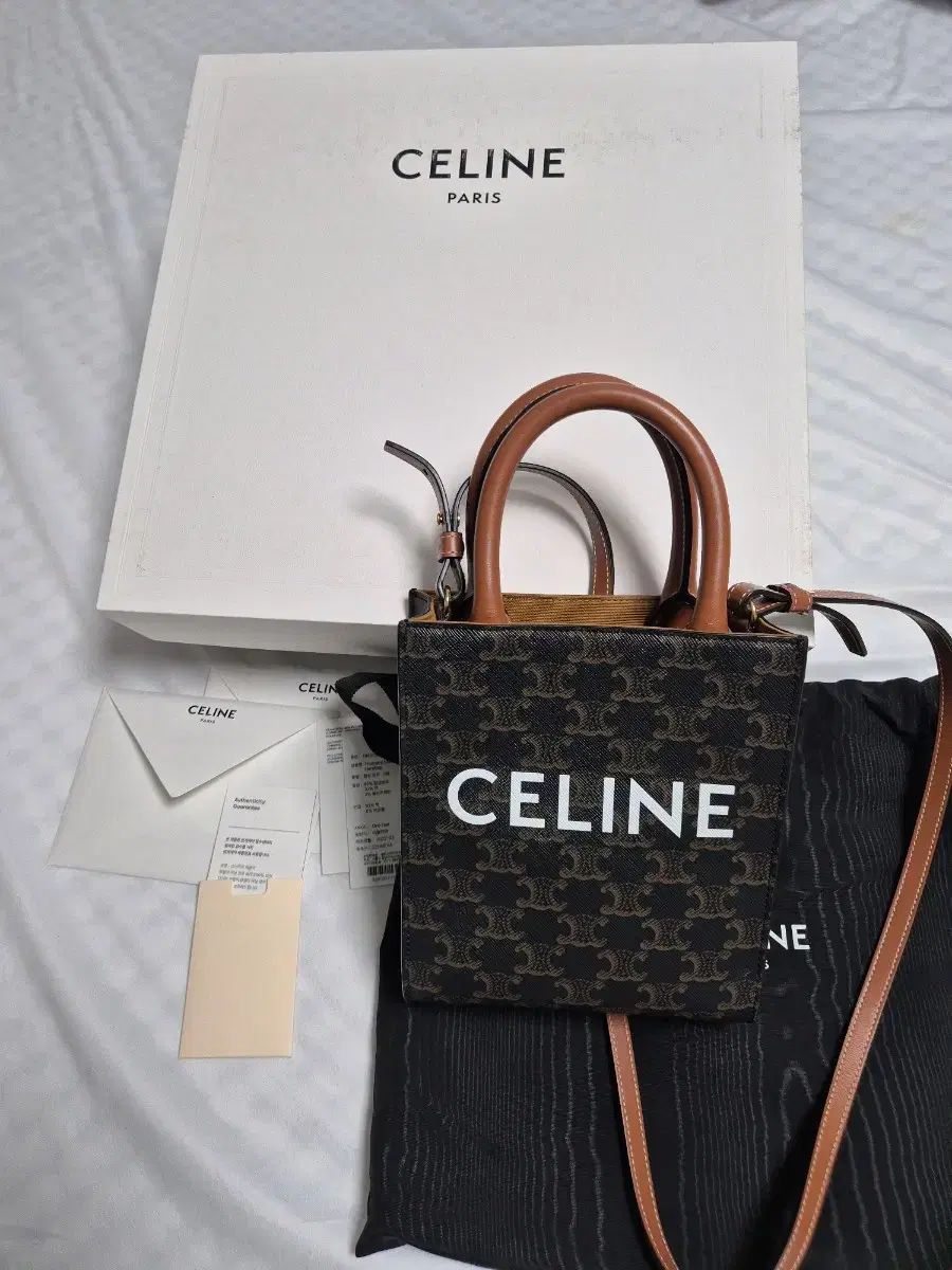 Celine セリーヌ トリオンフ カバス ミニバッグ