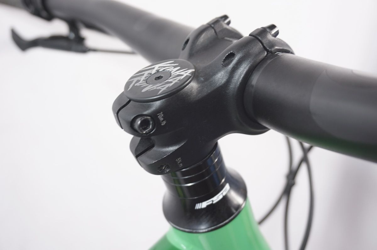 マウンテンバイク