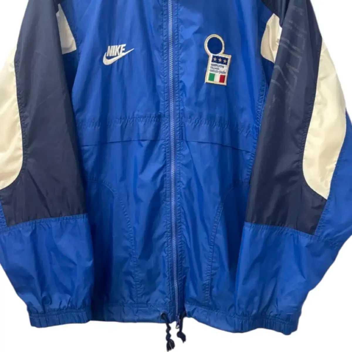 ナイキ　イタリア代表　ナイロンジャケット　ウィンドブレーカー 90s NIKE(ナイキ) 1996 ー 97 イタリア サッカーチーム オールド
