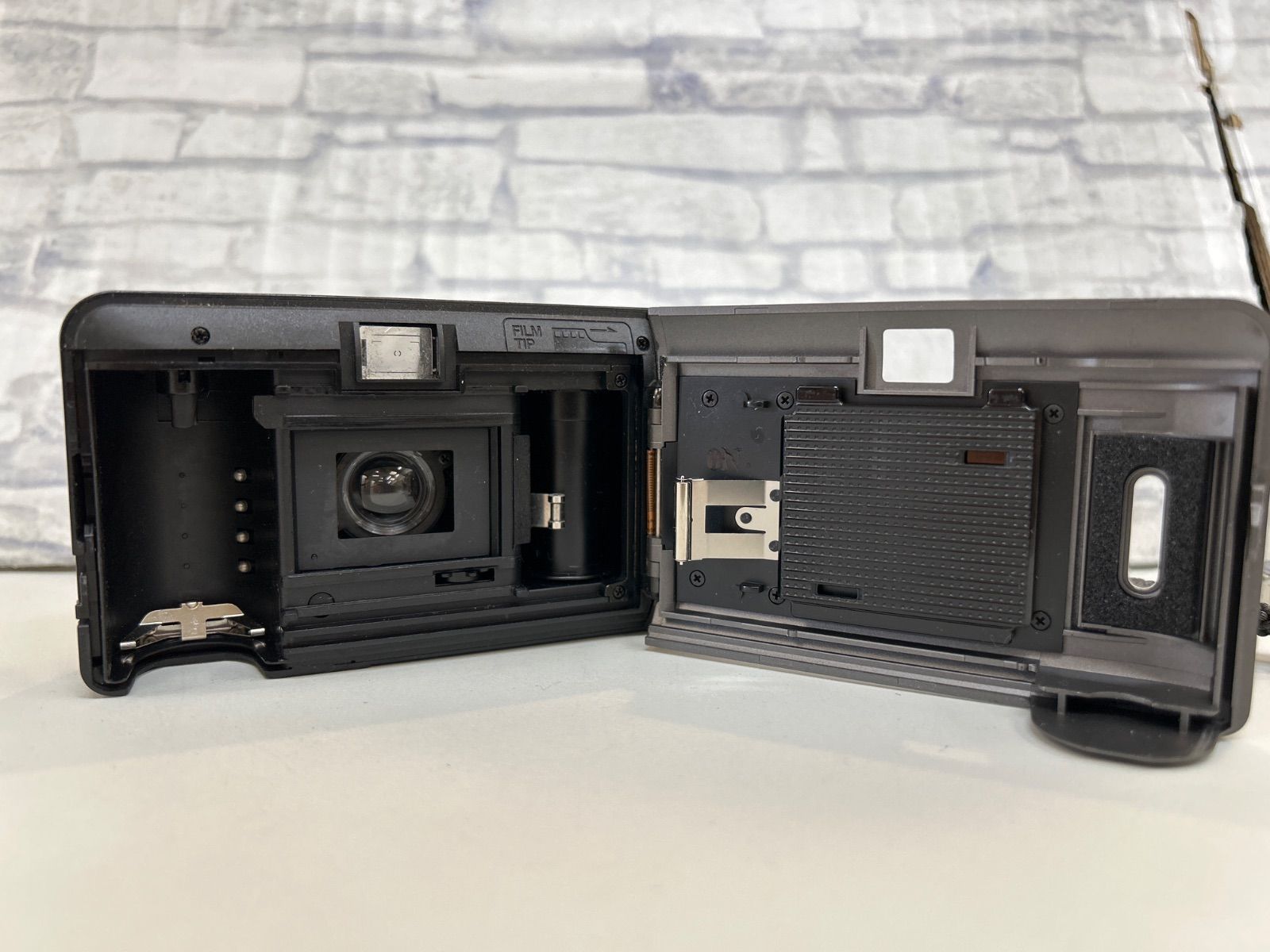 【完動品】 Konica Big Mini BM-201 フィルムカメラ Konica Big Mini BM-201 – Retro Camera Shop