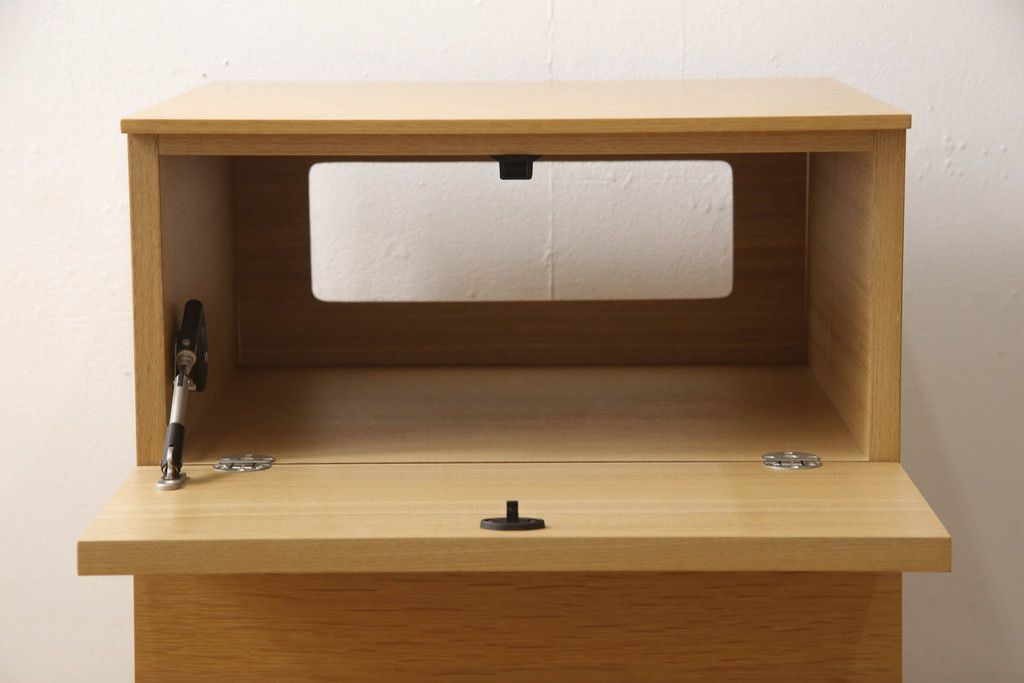 IDC大塚家具 松永工房 NINE(ナイン)フラップサイドキャビネット①