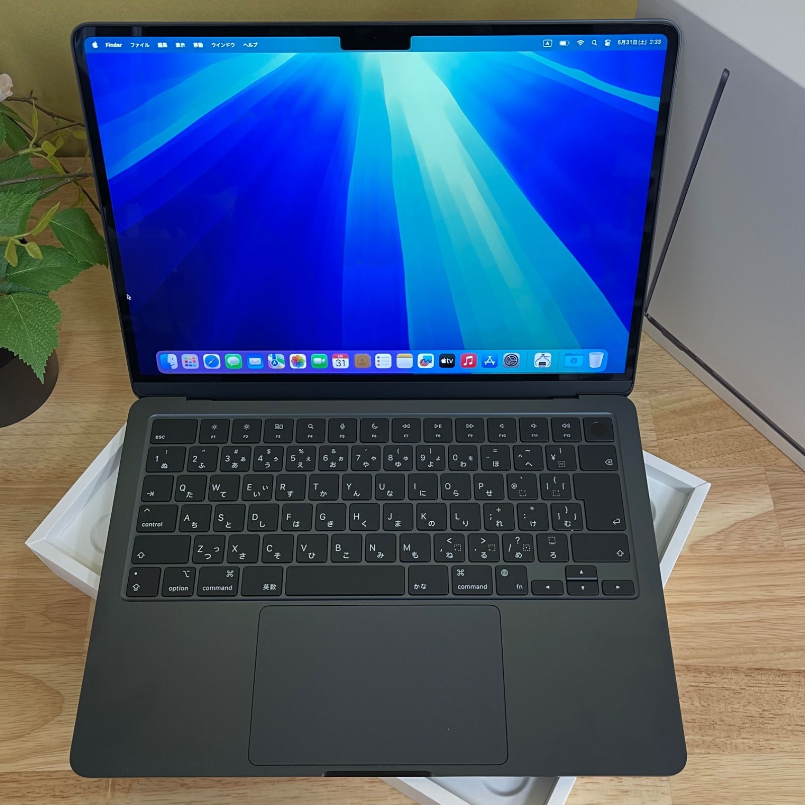 新品同様 MacBook Air 13インチ M3 チップ 16GB SSD 256GB