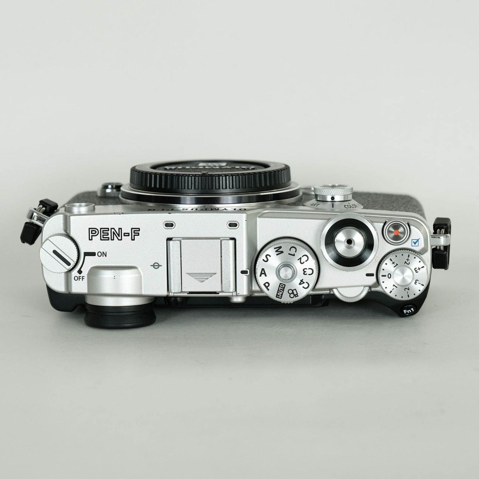 美品◇シャッター数3206◇OLYMPUS PEN-Fシルバーボディ