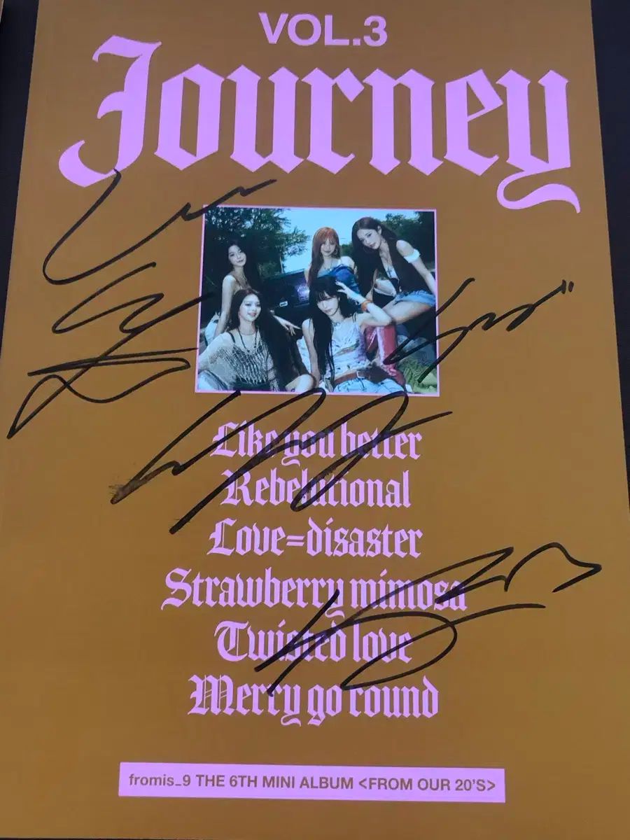 fromis_9 サイン入りアルバム fromis_9 - 1st Album [Unlock My World]