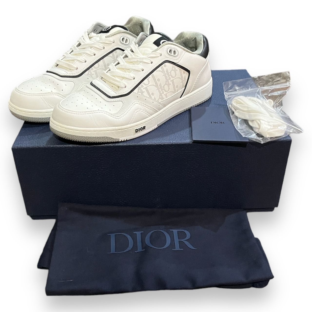 DIOR Shawn Stussy ディオール ショーン・ステューシー B27 Low Sneaker ローカット スニーカー 3SN272ZJJ  42 27cm程 63202A - メルカリ