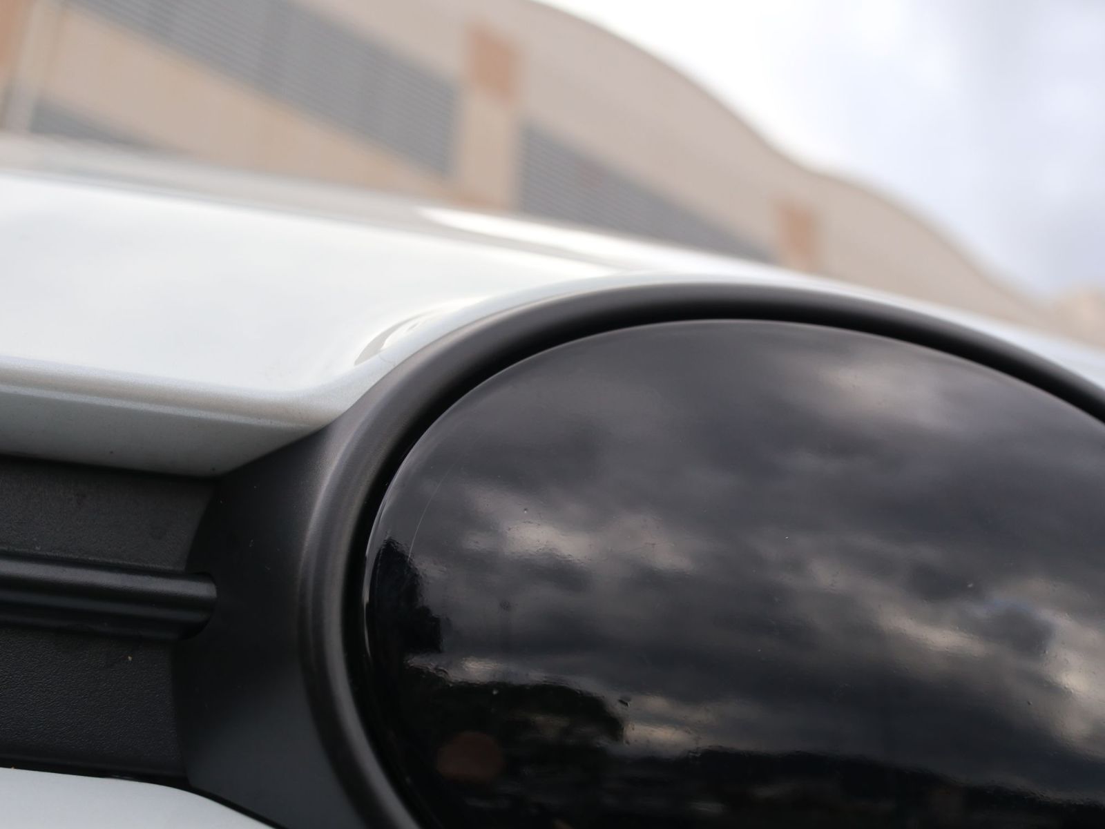 Tint+何度も貼れるエンブレム スモークフィルム(ブラックスモーク5％ 前後セット) GRヤリス GXPA16/MXPA12 gr ヤリス yaris mxpa16 gxpa12
