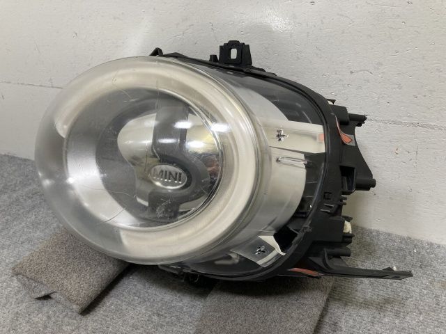 車 ミニ クーパー F55/F56 純正 前期 左 ヘッドライト/ランプ LED