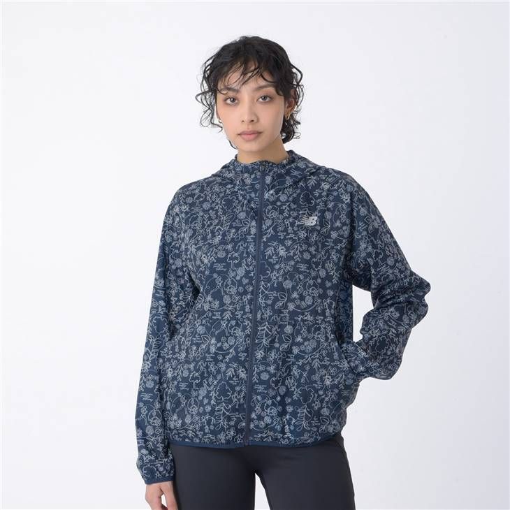 ニューバランス ウィンドブレーカー レディース Newbalance スペシャルエディションジャケット 薄手 総柄 ランニングウェア マラソン  アウター はっ水 透け感  スポーツウェア ウインドブレー