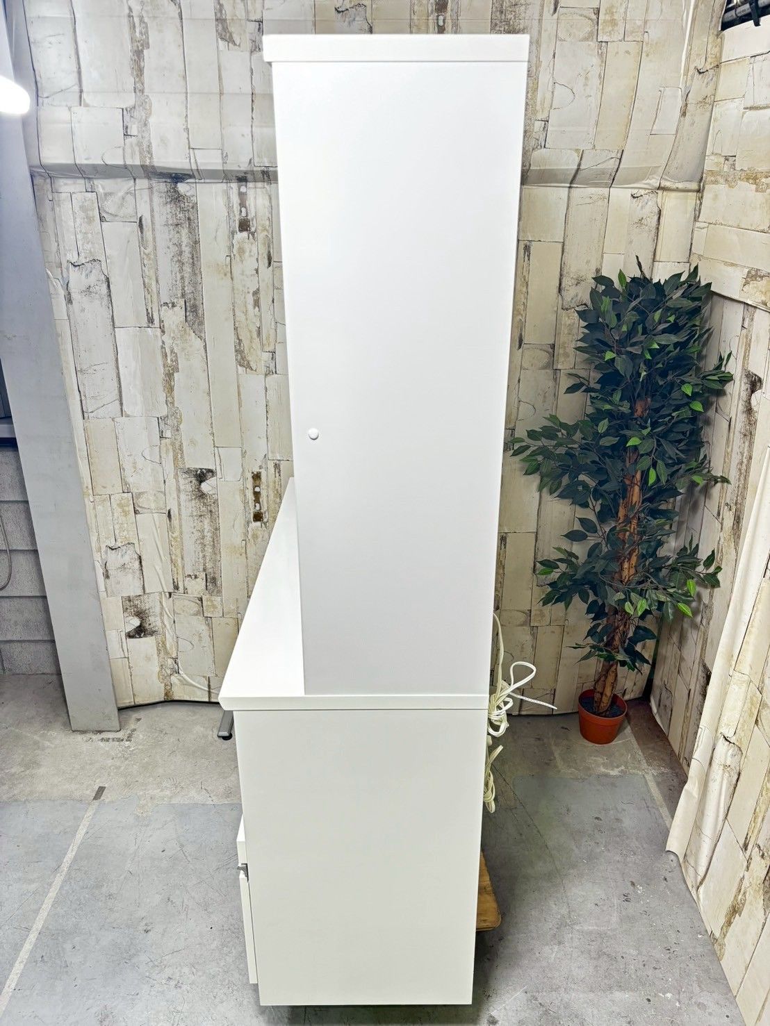 ホワイト 配線穴付き