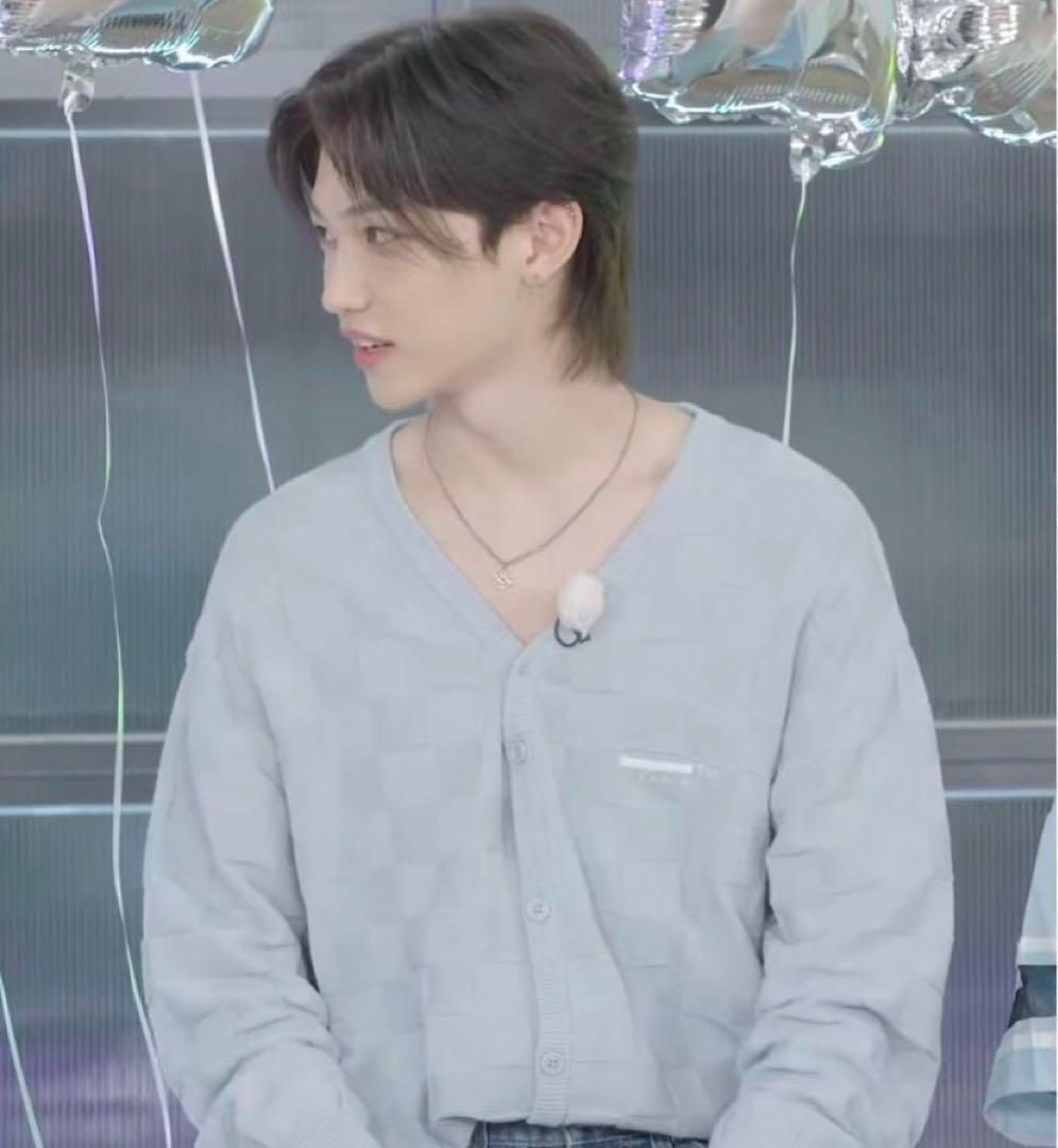 トップス thisisneverthat Reverse Block Cardigan thisisneverthat（ディスイズネバーザット）の「REVERSE BLOCK