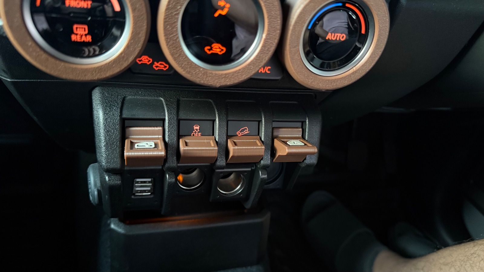 ジムニー JB64 JB74 シエラ ノマド専用 内装パーツ8点セット ブラウン