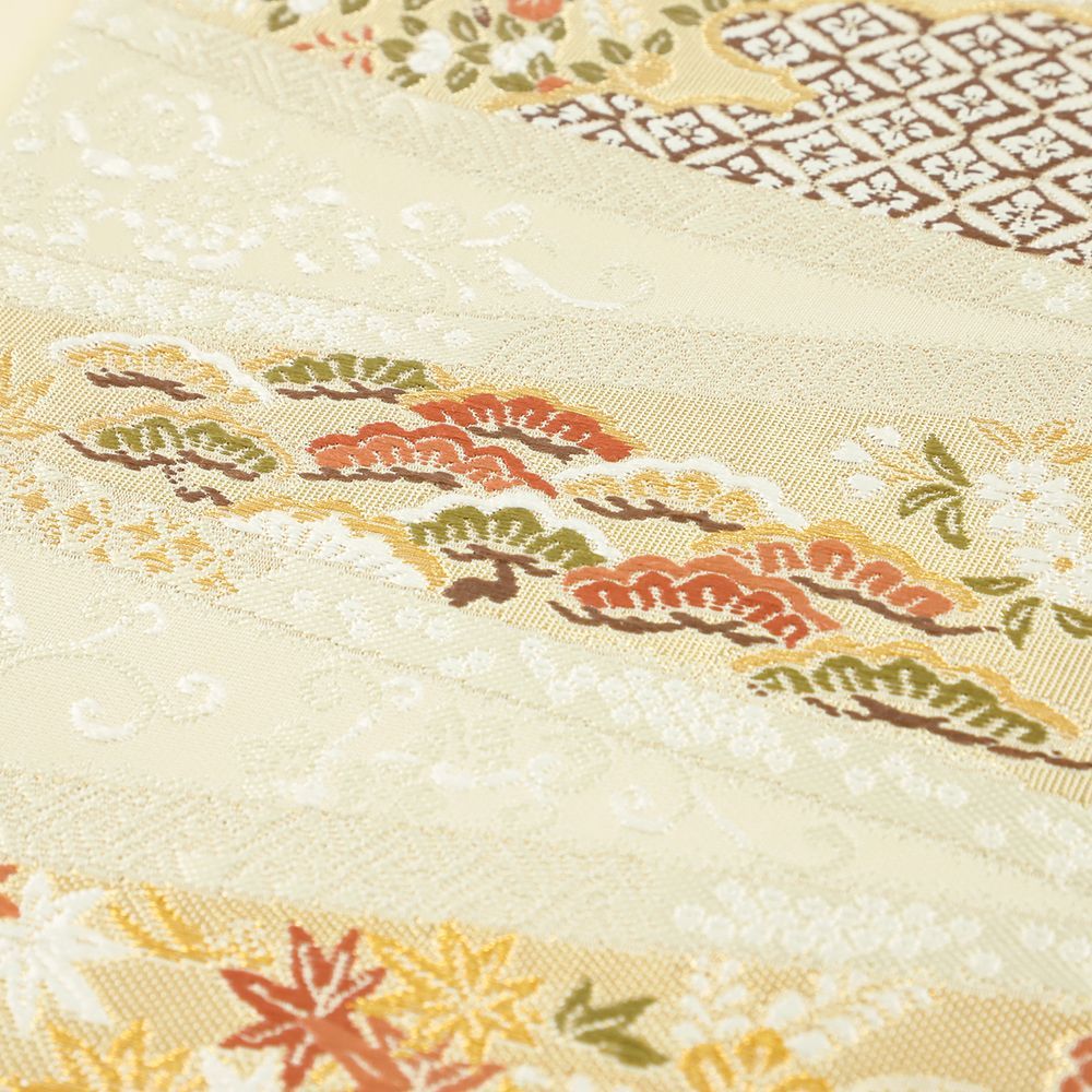 袋帯 正絹 西陣加納幸 ベージュ 紅葉 桜 松 菊 花唐草 唐織 金糸
