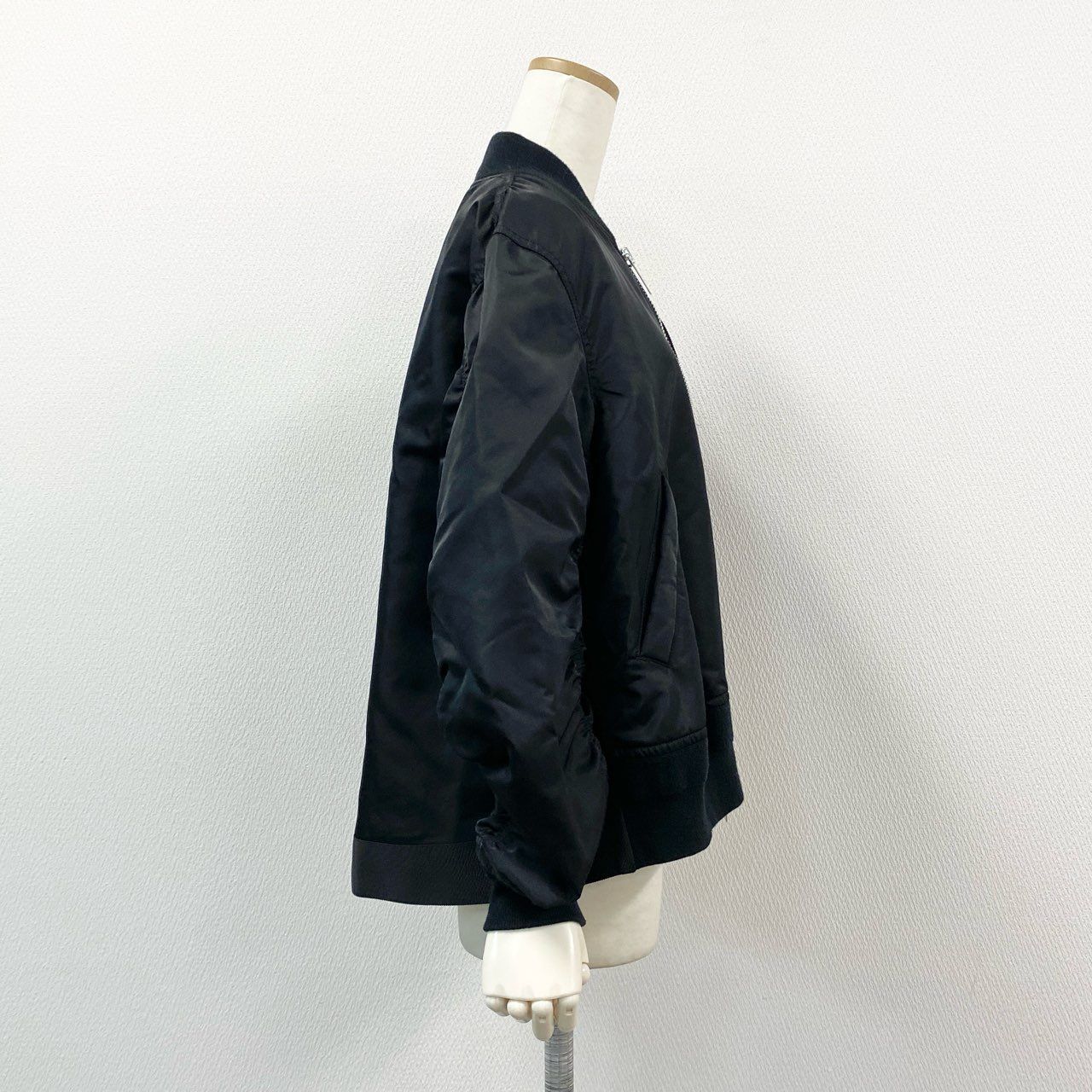 48h15《美品》 sacai サカイ MA-1 バックタックブルゾン ミリタリー