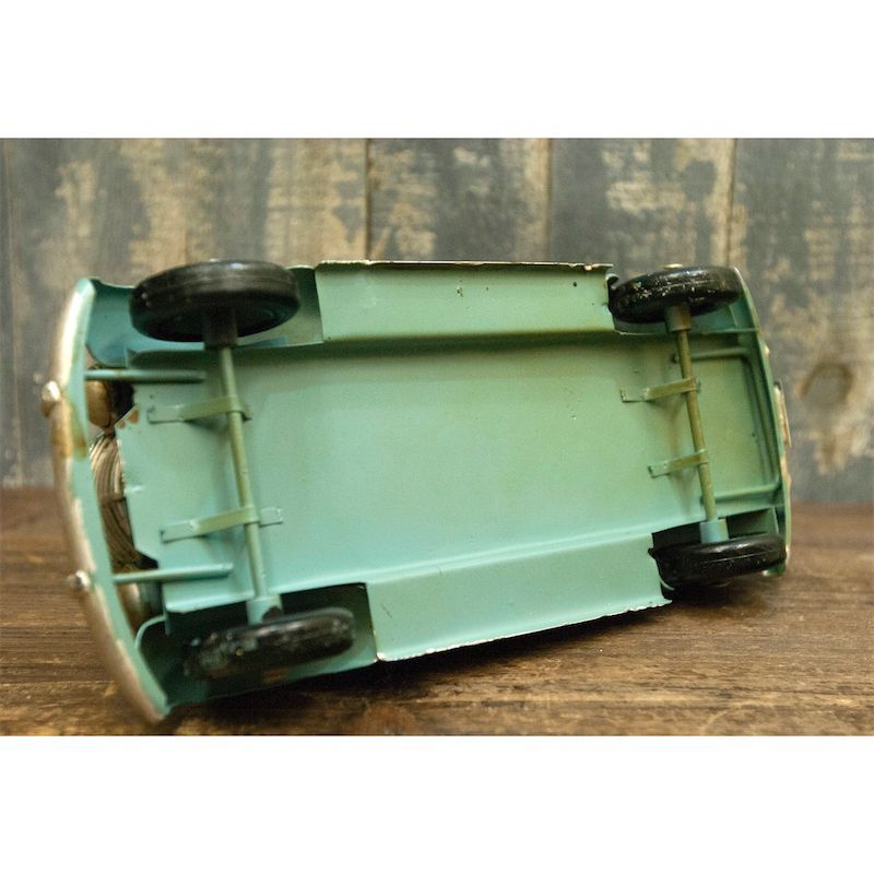 ヴィンテージ　ブリキ　車　ミニカー 楽天市場】ブリキ おもちゃ ヴィンテージカーTAXI L25.5cm