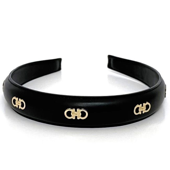 サルヴァトーレ フェラガモ カチューシャ ブラック ガンチーニ - メルカリ