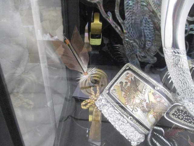 新品 五月人形 潤祥作 兜 彫金 銀流星 黒龍 ガラスケース 端午の節句 こどもの日 新品 五月人形 潤祥作 兜 彫金 銀流星 黒龍 ガラスケース 端午の