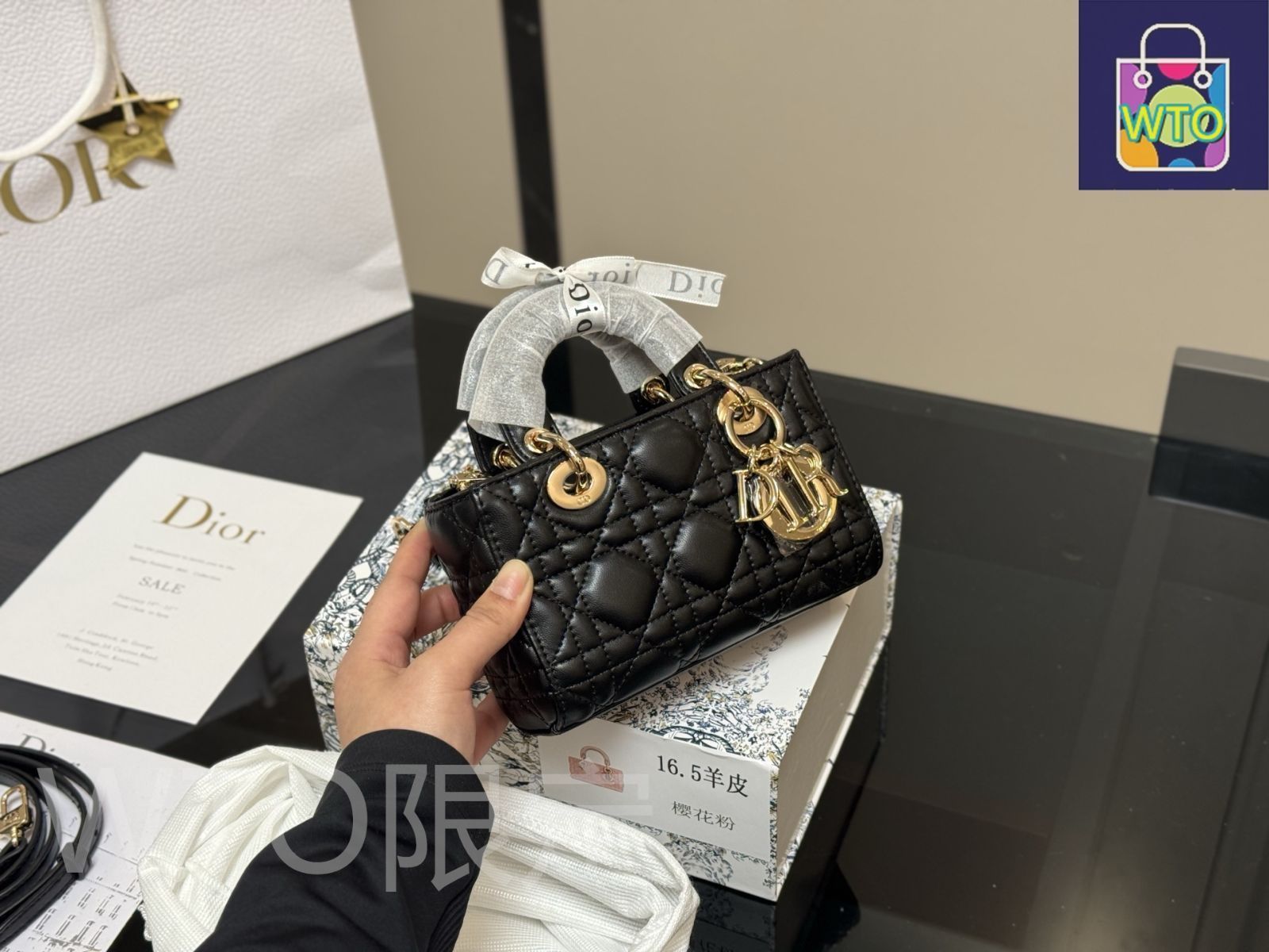 今日特価】Dior Lady Lambskin Horizontal Lady Dior Bag
