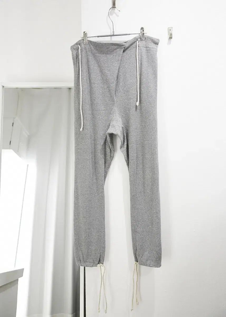 ロープ スウェットパンツ