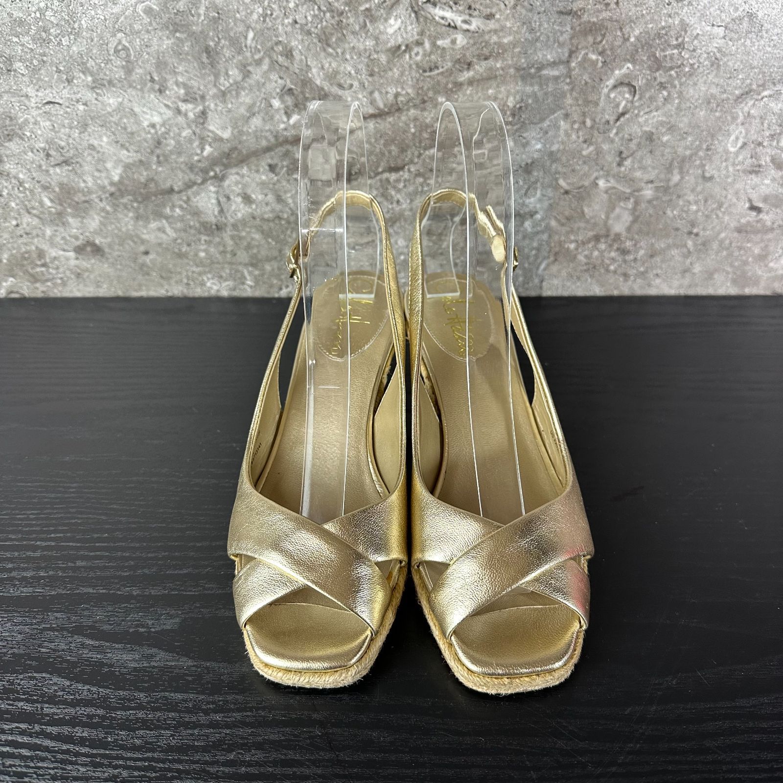 COLE HAAN