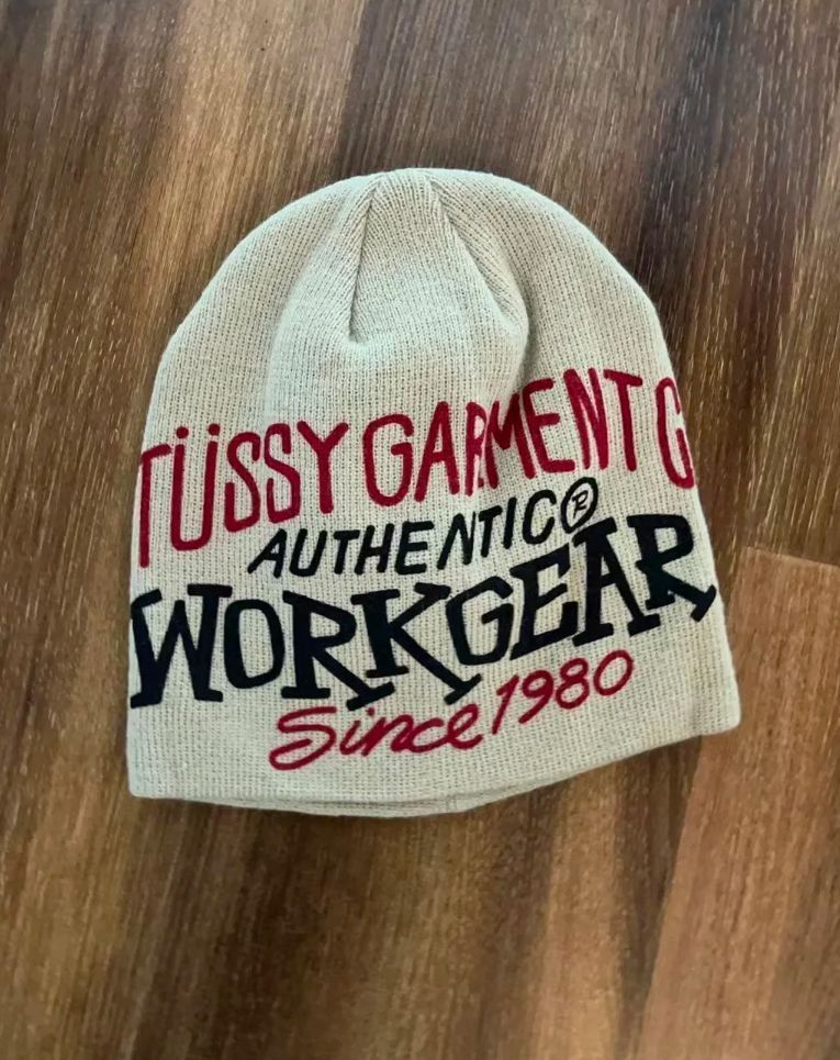 新品、未使用 stussy ステューシー Workgear Prinr skullcap ビーニー 男女兼用 ファッション メンズ 帽子 ニット帽・ビーニー