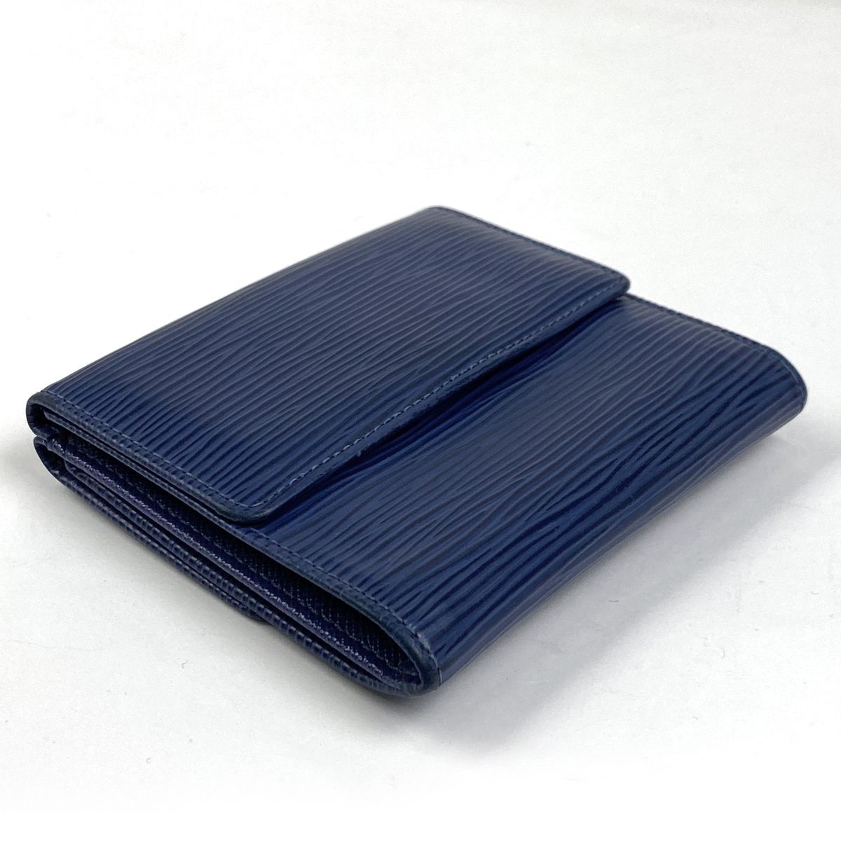 LOUIS VUITTON(ルイヴィトン) 2つ折り財布 エピ ポルト ビエ・カルト