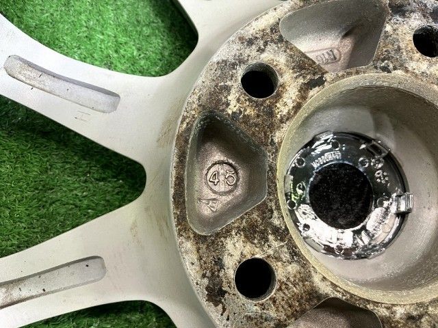 シュナイダー 15ｲﾝﾁ