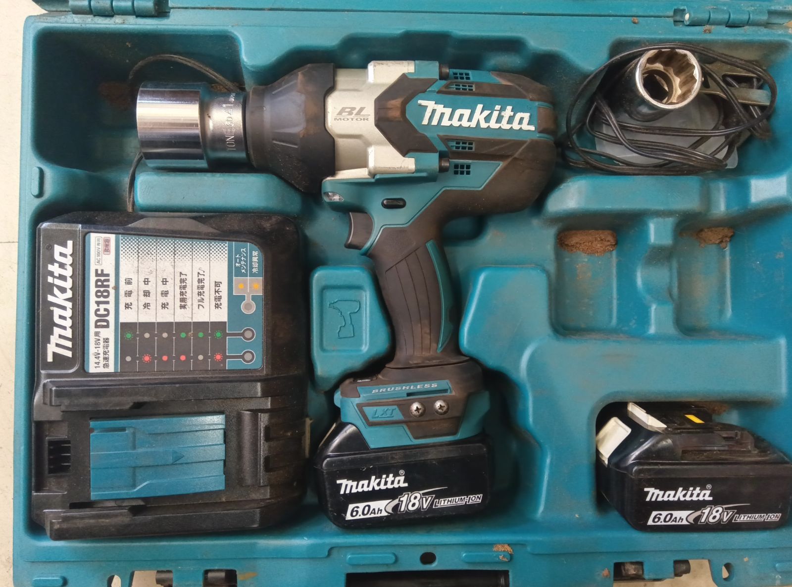 ??????充電式インパクトレンチTW1001D