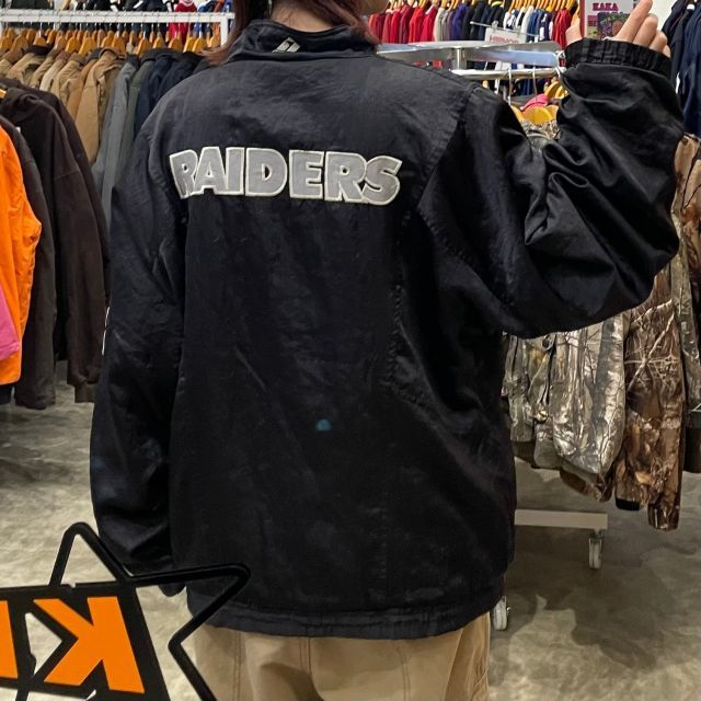NFL【RAIDERS / レイダース】ナイロンジャケット - メルカリ