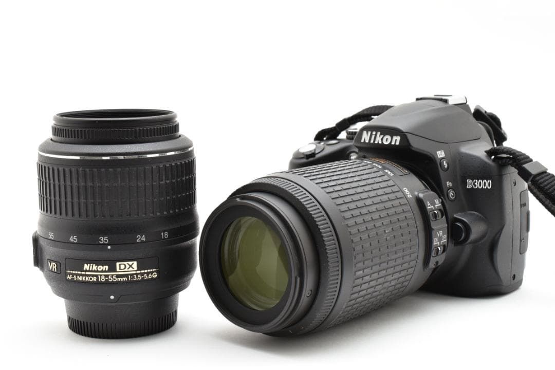 288 NIKON D3000 ダブルズームキット ショット数1322回 288 NIKON D3000 ダブルズームキット ショット数1322回 - メルカリ