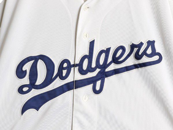 お得なクーポン配布中!】 MLB オフィシャル マジェスティック