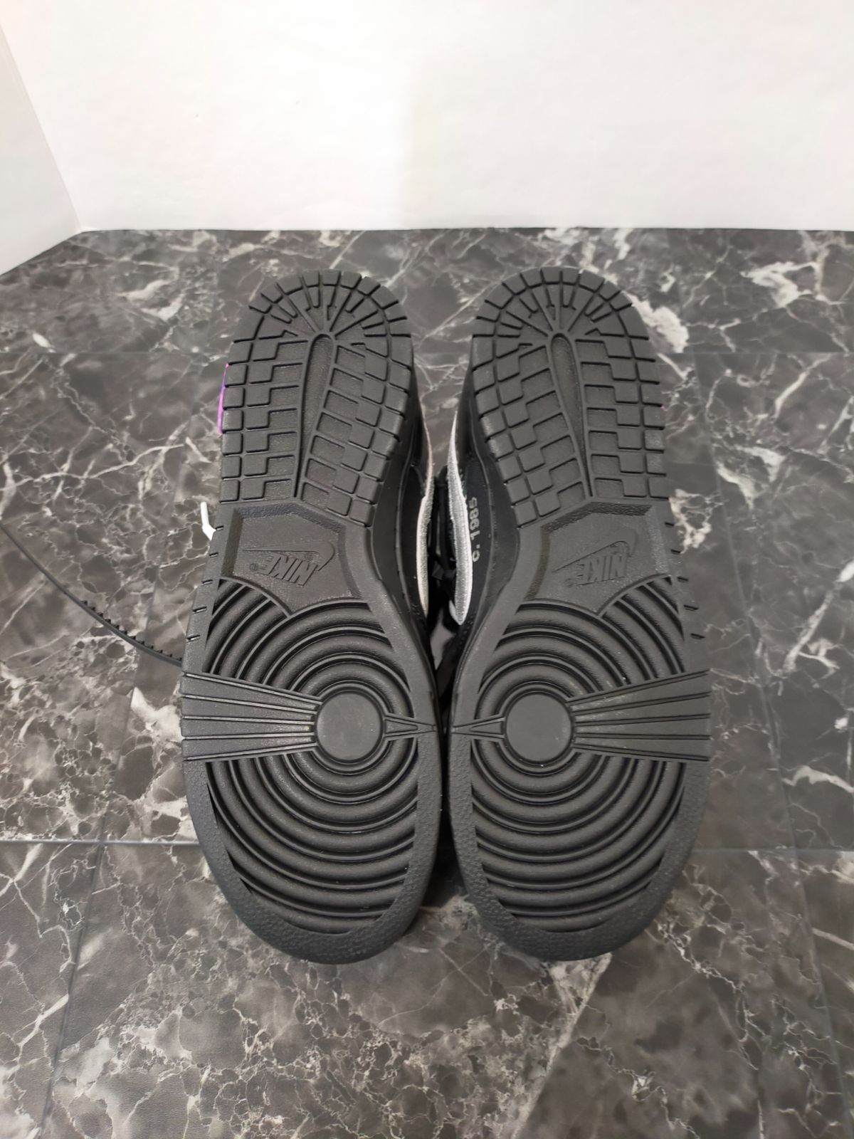 77.Off-White × Nike Dunk Low 1 OF 50 