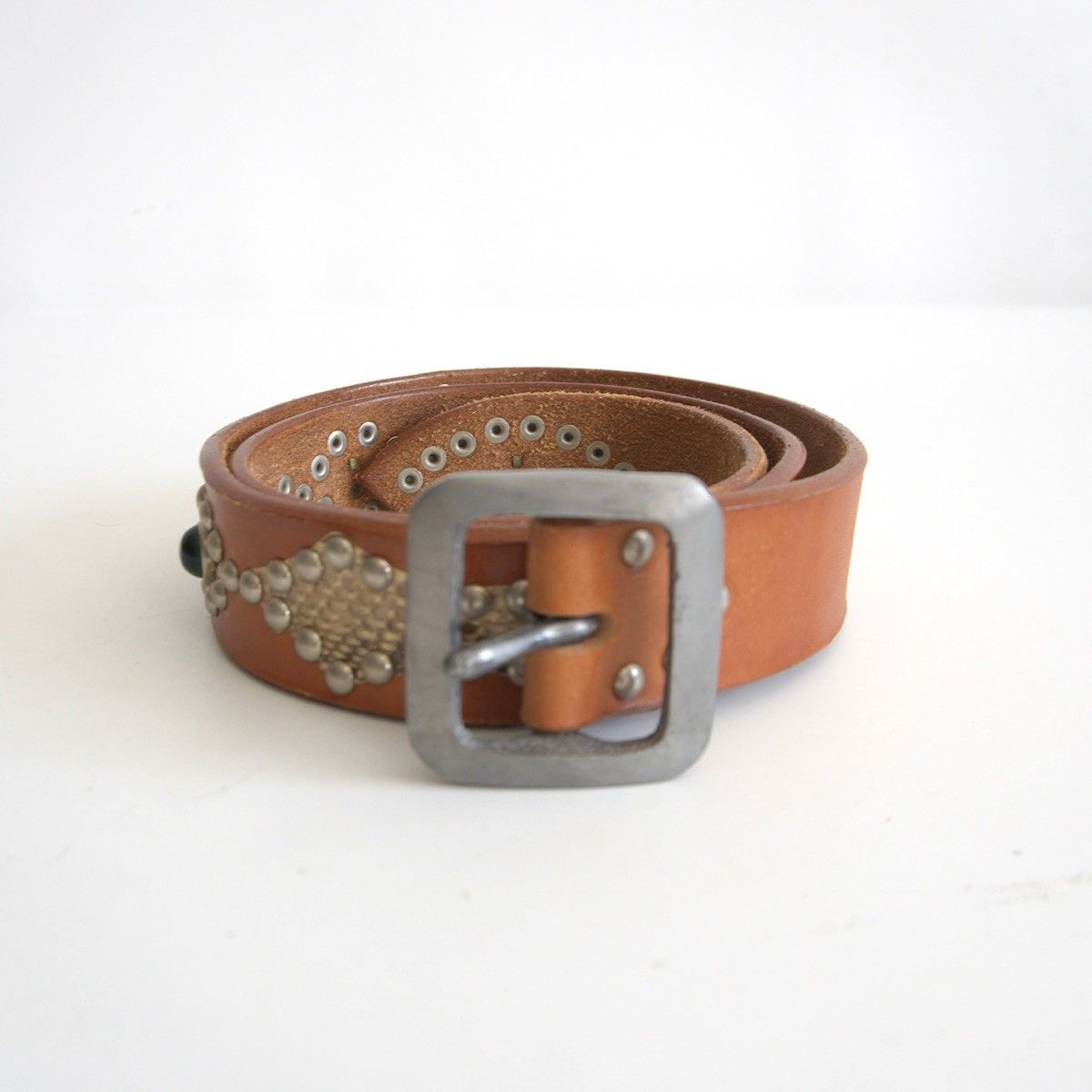 REDMOON レッドムーンスタッズベルト RED MOON レッドムーン