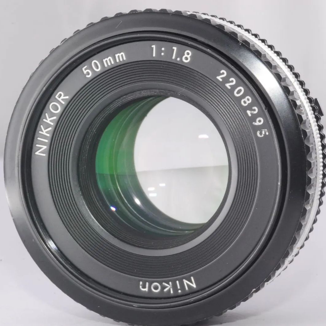 ニコン Nikon Ai-s Ais NIKKOR 50mm F1.8 1 1.8 MF マニュアル カメラレンズ 2208295