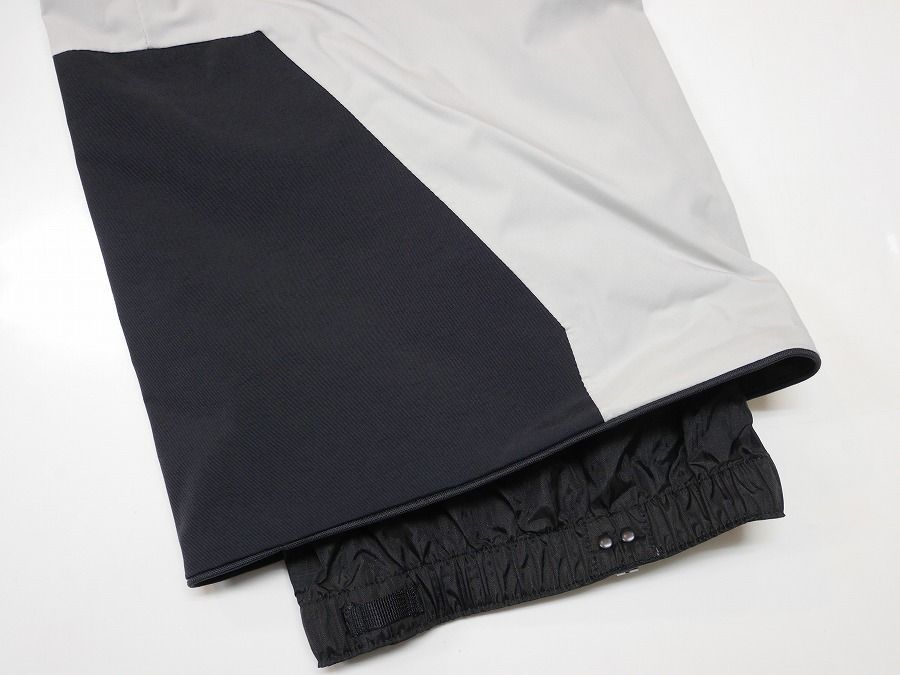 新品:SALE】25 JONES MTN SURF RECYCLE BIB PANT - Lサイズ 新品:SALE】25 JONES MTN SURF RECYCLE BIB PANT - Lサイズ